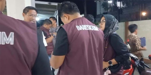 Bareskrim Geledah Rumah dan Kantor Kades Kohod Terkait Pagar Laut