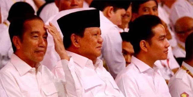 Teriakan Adili Jokowi Jadi Riak Kecil di Panggung Politik