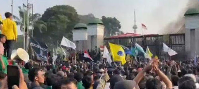 Unjuk Rasa Mahasiswa di Patung Kuda Jakarta Pusat, Polri Terjunkan 1.623 Personel