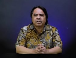 Soroti Tuntutan Demo Indonesia Gelap, Ade Armando: Apa Urusannya Minta Adili Jokowi?