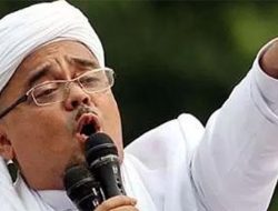 Habib Rizieq Shihab Minta Presiden Prabowo Adili Jokowi