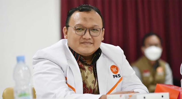 Pujian Politikus PKS ke Keponakan Luhut Jadi Pengurus Danantara