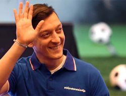 Terjun ke Politik, Mesut Ozil Gabung Partai Erdogan