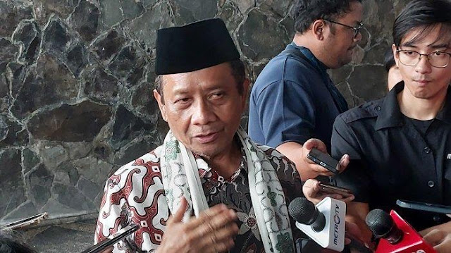 Soal Korupsi di Pertamina, Mahfud MD Nilai Kejagung Tak Akan Berani Bongkar Jika Tak Seizin Presiden