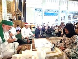 Cerita Perempuan Muda Asal Sidoarjo Ikrar Mualaf Dipimpin Ulama Besar Turki