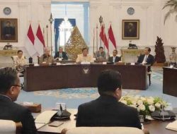 Ray Dalio Ikut Rapat di Istana Bareng Konglomerat, Duduk di Samping Prabowo