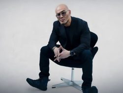 HEBOH Status Deddy Corbuzier Gue Hajar Dia Sehari 6 Kali, Publik: Orang Semesum Ini Jadi Stafsus?