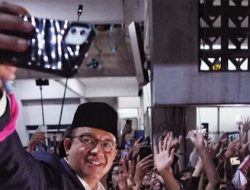 Ceramah di Masjid ITB, Anies Ajak Generasi Muda Tetap Kritis