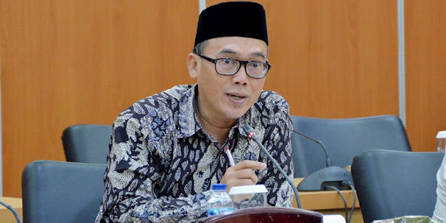 Penolakan Usulan Reses Asal-asalan