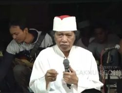 Prediksi Cak Nun Viral Lagi: Utang Indonesia Menggunung pada 2025, Ada Menteri Undur Diri