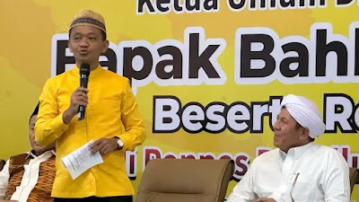 Sejalan dengan Visi Golkar, Bahlil Beri Bantuan Modal Usaha ke Ponpes Darussalam Ciamis