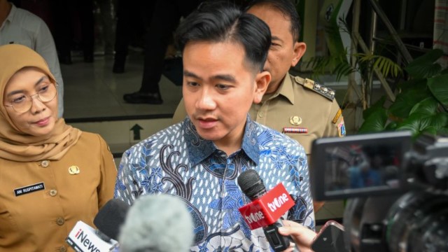 Gak Perlu Belajar Lagi, Gibran Beri Saran Siswa Gunakan AI Untuk Selesaikan Tugas, Respons Publik: Menyala Mas Wapres!