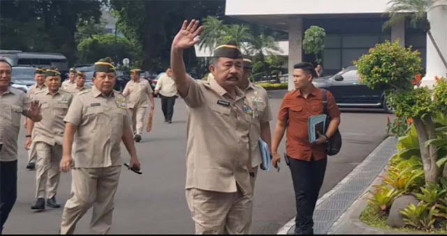 Di Tengah Tuntutan Pemakzulan Gibran, Sejumlah Purnawirawan TNI AD Temui Presiden Prabowo