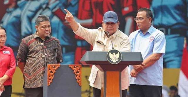 Prabowo Janji Sikat Para Koruptor di Depan Buruh: Enggak Mau Kembalikan Aset, Gue Tarik Aja