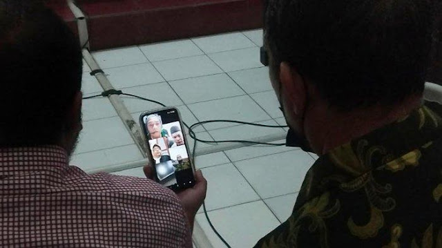 Iseng BO Cewek MiChat dan Lanjut VCS, Lansia Pensiunan PNS Jadi Korban Pemerasan hingga Rp300 Juta