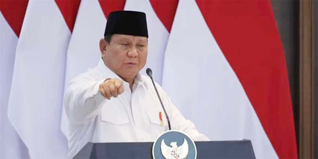 Prabowo Bantah Boneka Jokowi Tidak Mengejutkan