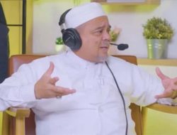 Habib Rizieq Shihab Duga Pemerintah Tak Berani Bubarkan Ormas Preman karena Pembinanya Para Pejabat