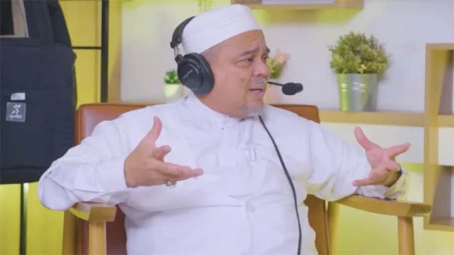 Habib Rizieq Shihab Duga Pemerintah Tak Berani Bubarkan Ormas Preman karena Pembinanya Para Pejabat