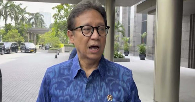 Menkes: Bila Laki-laki Celana Jeansnya Ukuran 33, Menghadap Allahnya Lebih Cepat