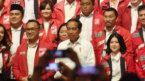 Jokowi Takut Bernasib Sama seperti Soeharto Ketika Tak Lagi Menjabat