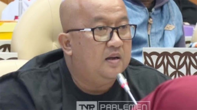 DPR Sebut Buat Aturan Tak Bisa Sehari, Ojol Beri Sindiran: UU KPK Bisa Singkat, Saya Tak Mau Alasan