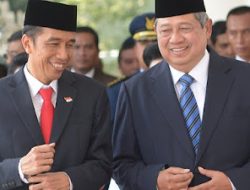 Sahroni Sarankan Jokowi Perlu Contoh SBY Usai Lengser, Serahkan Urusan Politik ke Anak