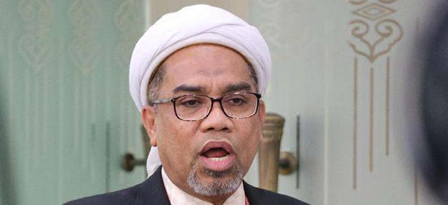 Ngabalin: Kelompok Kalah Pilpres 2024 dan Eks HTI/FPI Serang Jokowi dengan Kebencian “Tingkat Dewa”