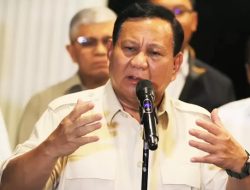 Prabowo Tegaskan Tak Ada Rencana Reshuffle: Menteri Saya Bekerja dengan Baik!