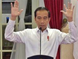 Pengacara Roy Suryo Ibaratkan Jokowi Seperti Ayam yang Mau Disembelih
