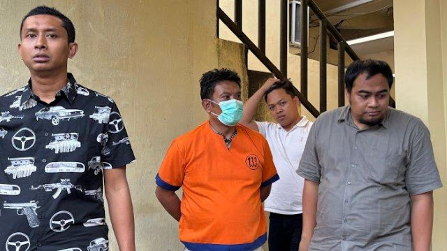 Aktivis 98 Ancam Geruduk Kantor Fadli Zon
