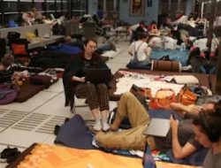 Diskriminatif! Israel Larang Keluarga Muslim dan Kristen Masuk Bunker Perlindungan