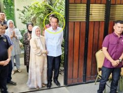 Tak Ada Menteri dan Karangan Bunga Loyalis di HUT ke 64 Jokowi, Jokowi Mulai Ditinggalkan?
