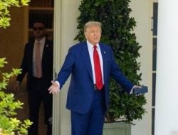 Usai Bom Iran, Trump Panik Ingin Seluruh Warga AS di Timur Tengah Dievakuasi