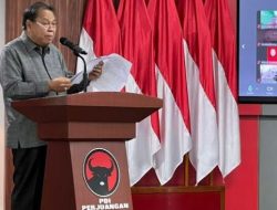 Hakim MK Sebut Bung Karno Itu Setengah Nabi, Peninggalannya Pancasila