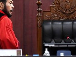 Paman Usman Paling Kecewa Jika Gibran Dimakzulkan