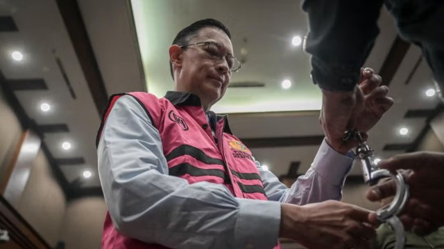 Mengulik Gaya Hidup Tom Lembong Yang Unik, Paling Beda Dibanding Pejabat Lain!
