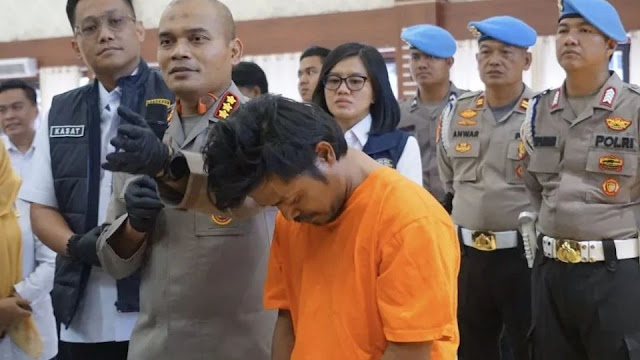 Bapak di Cikarang Perkosa Anak, Nyalahin Setan Pas Dikepung Warga