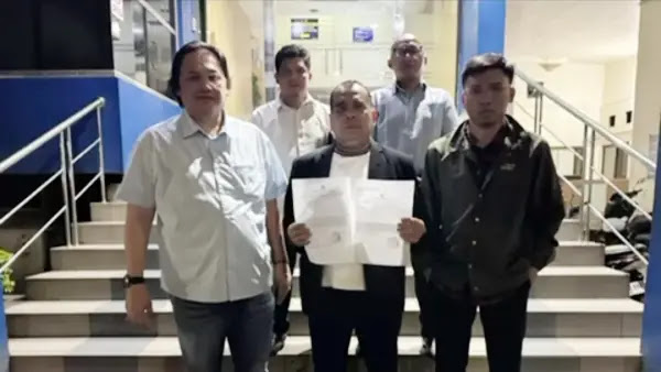 Gandeng Farhat Abas, Paiman Laporkan Roy Suryo Cs Terkait Dugaan Fitnah Pembuatan Ijazah Palsu Jokowi