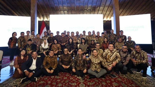 IRONI! Puluhan Wamen Rangkap Jabatan di BUMN: Rakyatnya Nganggur, Elitenya Pesta Pora