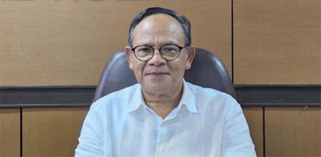 Prof. Kamaruddin Hidayat: Jika Betul Jokowi Hanya Tamat Sarjana Muda, Institusi Polisi & Pimpinan UGM akan Terseret...