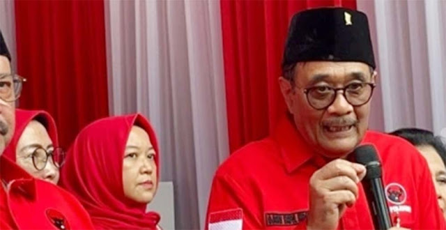 Djarot Ngamuk: Korupsi Segede Gajah Lewat, Kenapa Hasto dan Tom Lembong yang Cuma Kutu Dihajar?