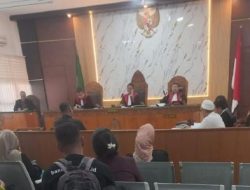 Mantan Penggugat Ijazah Jokowi Duduk di Kursi Pesakitan, Diadili Kasus Pemalsuan Dokumen