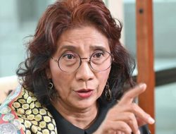 Nenek Moyangmu Punya Laut? Susi Pudjiastuti Walk Out Rapat Tolak Pangandaran Dikapling