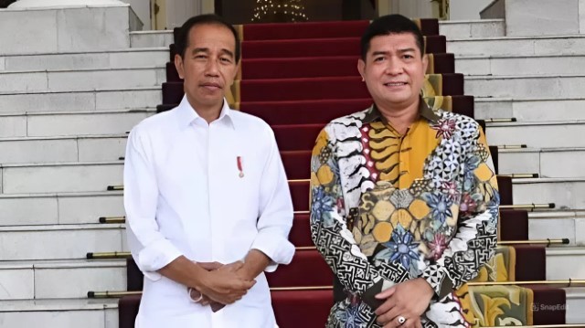 Amien Rais Meledak, Sebut Silfester Matutina Begundal Yang Dilindungi Jokowi!