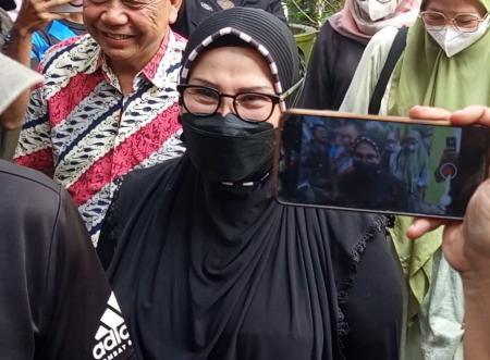 Umi Cinta Sumpah di Atas Alquran, Bantah Gelar Pengajian yang Jamin Masuk Surga