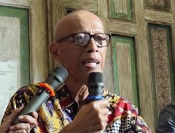 Keluarga Diplomat Kemenlu Arya Daru Pangayunan Buka Suara, Medsos dan WhatsApp dari Ponsel yang Hilang Masih Aktif