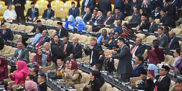 Rakyat Hanya Butuh Empati dari Anggota DPR