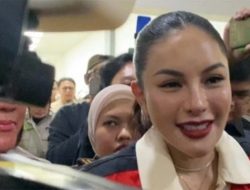 Nikita Mirzani: Kalau Demo Jadi Alasan Untuk Mencuri, Jangan Sebut Itu Perjuangan