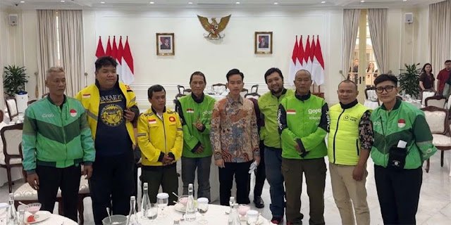 Ojol Bertemu Gibran Dikuliti: Baju dan Sepatu Kinclong, Muka Glowing