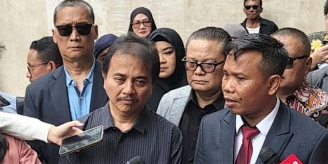 Roy Suryo Dkk Datangi DPR, Minta Audiensi Bahas Ijazah Jokowi-Gibran